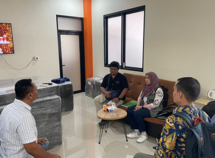TIM SARANA DAN PRASARANA (SARPRAS) BNPB MENINJAU PROGRESS PEMBANGUNAN GEDUNG PUSDALOPS BPBD KOTA CILEGON